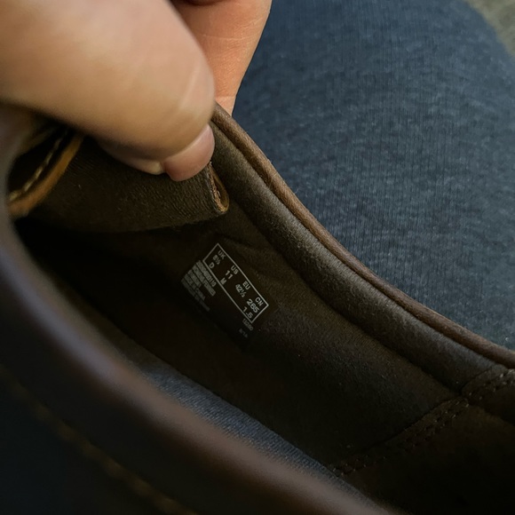 Woman’s Clark low leather shoes - Picture 5 of 5